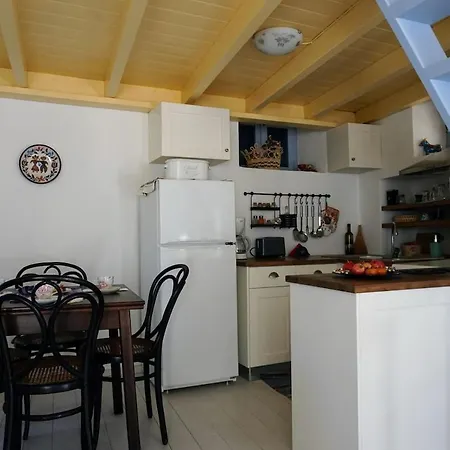 Caza Rina Appartment, *