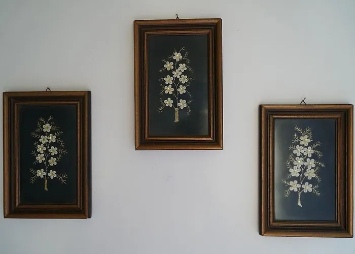 Caza Rina Appartment, بيت للعطل