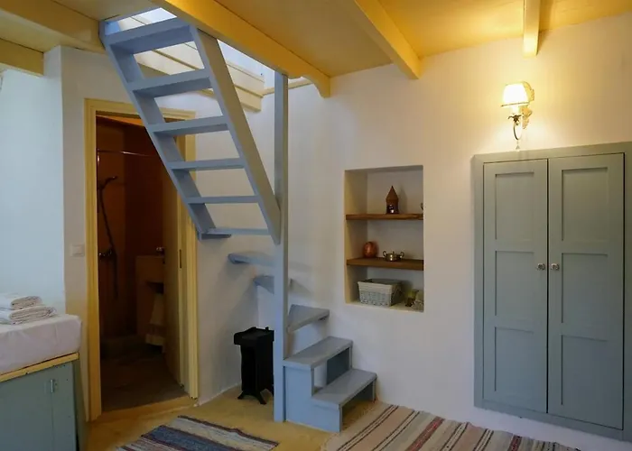 Caza Rina Appartment, بيت للعطل